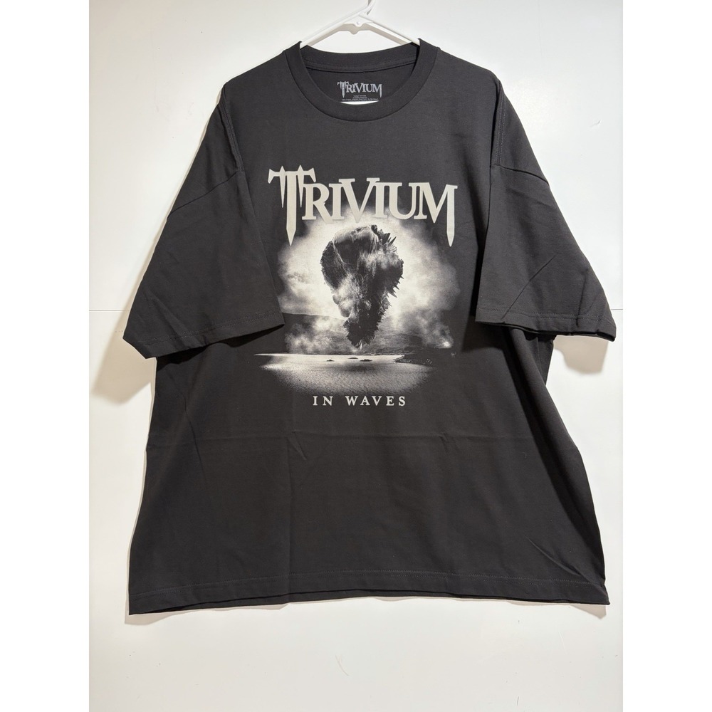 TRIVIUM IN WAVES 2022 SHORT SLEEVE T-SHIRT 3XL BLACK NEW WITHOUT TAGS